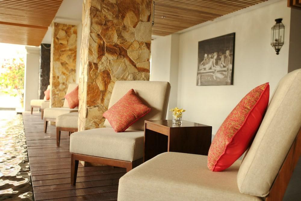 Paragon Hotel Seminyak Εξωτερικό φωτογραφία