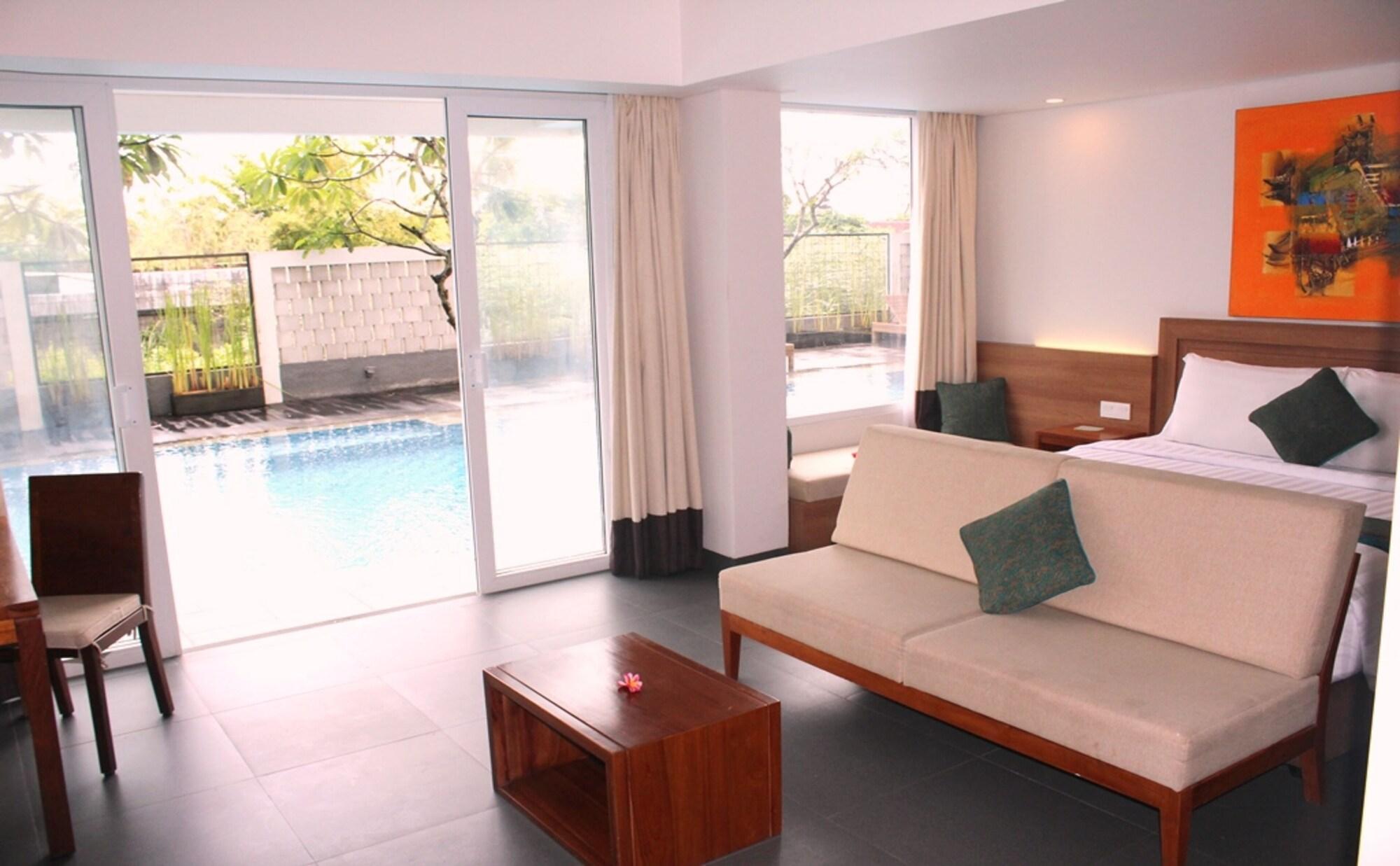 Paragon Hotel Seminyak Εξωτερικό φωτογραφία