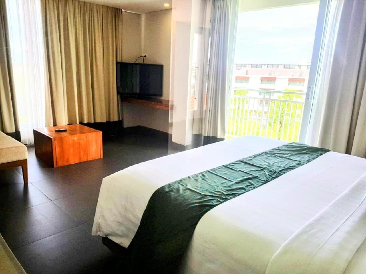 Paragon Hotel Seminyak Εξωτερικό φωτογραφία